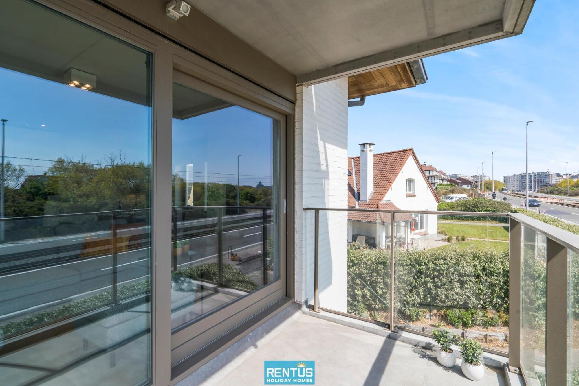 Sealine - Modern Apartment At 100M From The Beach Oostduinkerke Bagian luar foto